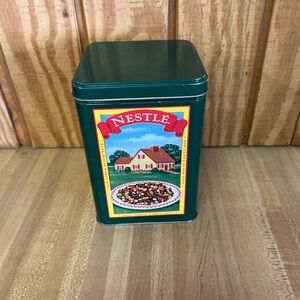 NESTLE  Green Tin Storage Container
